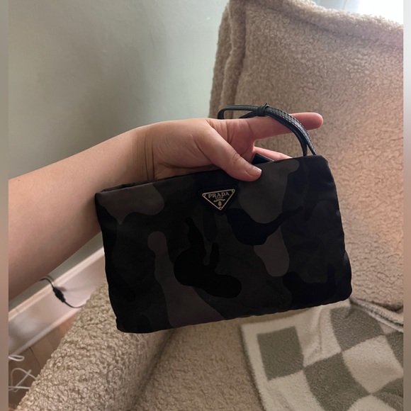 Prada pouch - Picture 6 of 6